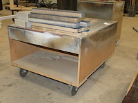 Houten magazijnkar. afmeting 120 x 100 x 70 cm. - afbeelding 2 van  2