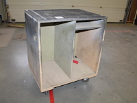 Houten magazijnkar. afmeting 81 x 60 x 96 cm. - afbeelding 1 van  2