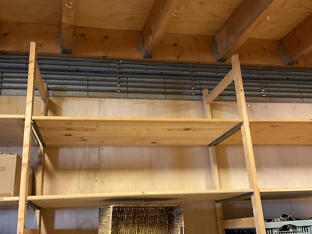 Houten magazijnstelling - afbeelding 2 van  3