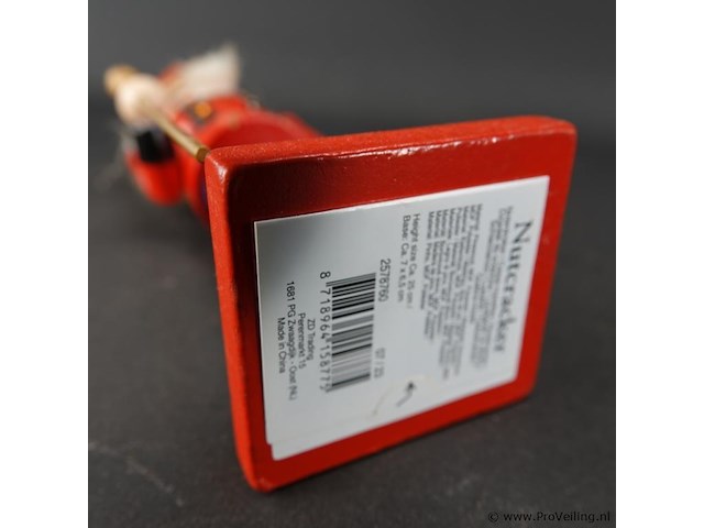 Houten nusscracker - afbeelding 5 van  5