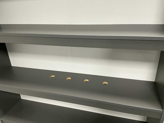 Houten opbergkast - afbeelding 3 van  3