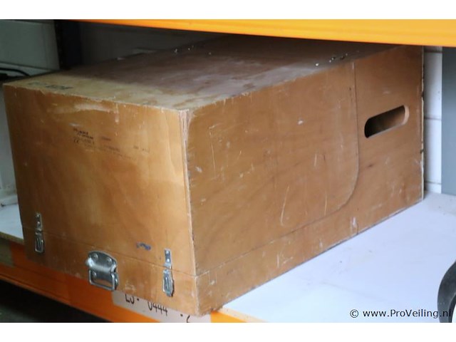 Houten opbergkist - afbeelding 1 van  4