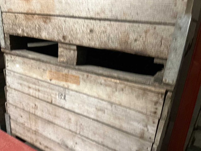 Houten palletbak (16x) - afbeelding 2 van  2