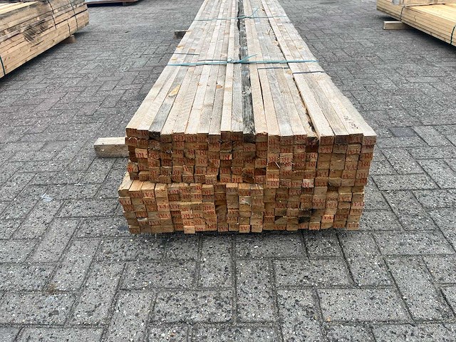 Houten panlatten 3900x35x22mm 336 stuks 1310m1 - afbeelding 2 van  3