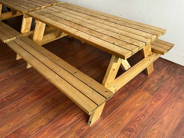 Houten picknicktafel - afbeelding 3 van  3