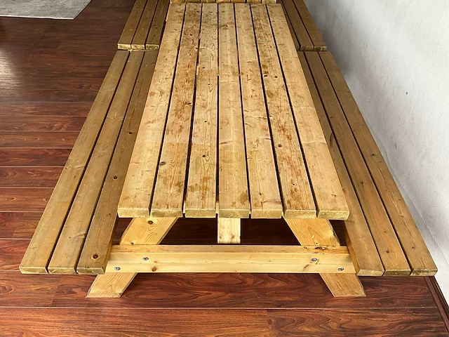 Houten picknicktafel - afbeelding 2 van  3