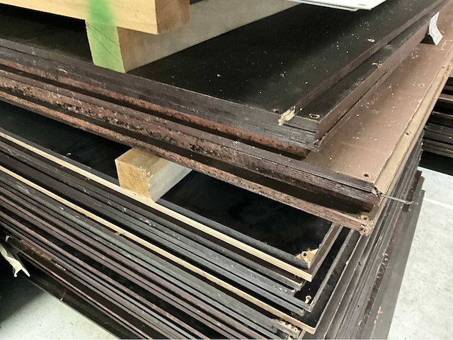 Houten platen 10 stuks nieuw - afbeelding 1 van  1
