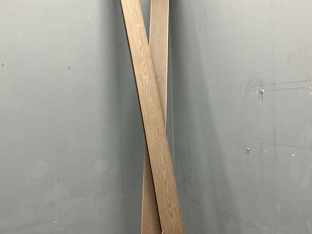 Houten plinten 402 cm (10x) - afbeelding 3 van  4