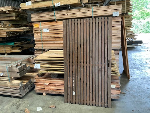 Houten poort met stalen frame - 180x100 cm - afbeelding 1 van  4