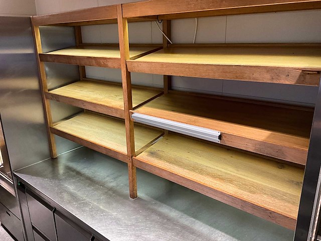 Houten presentatiestelling met led-verlichting - afbeelding 3 van  4