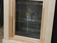Houten raam t.b.v. tuinhuis - 81x11.3x104.5cm - nieuw - afbeelding 5 van  7