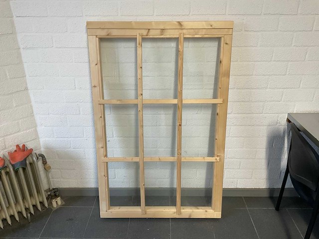 Houten raam vast / beglaasd - 135x88 cm (2x) - afbeelding 1 van  5