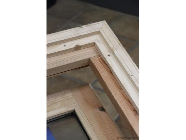 Houten raamkozijn - 88.8.5x125cm - nieuw - afbeelding 7 van  7