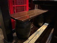 Houten restauranttafel met 2 banken - afbeelding 8 van  9