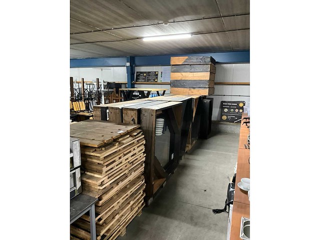 Houten scheidingswanden (22x) - afbeelding 5 van  7