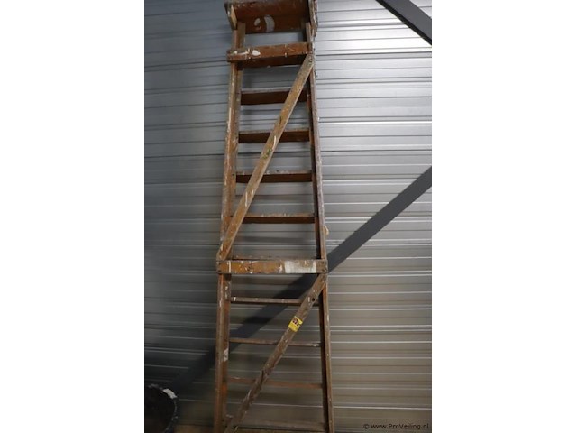 Houten schilderstrap - afbeelding 5 van  7