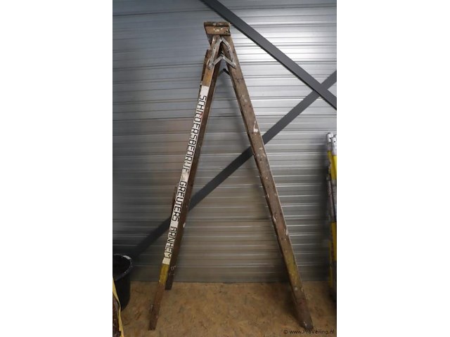Houten schilderstrap - afbeelding 6 van  7