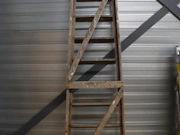 Houten schilderstrap - afbeelding 5 van  7