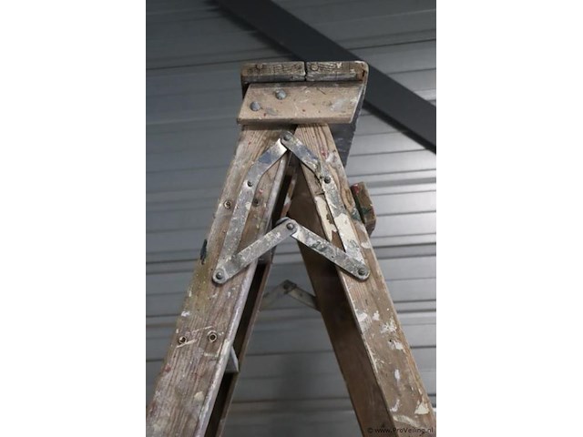 Houten schilderstrap - afbeelding 7 van  7
