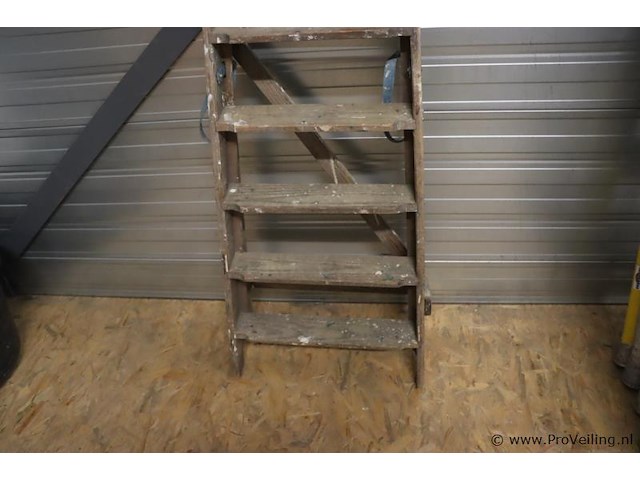 Houten schilderstrap - afbeelding 3 van  7