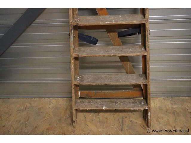 Houten schilderstrap - afbeelding 2 van  6