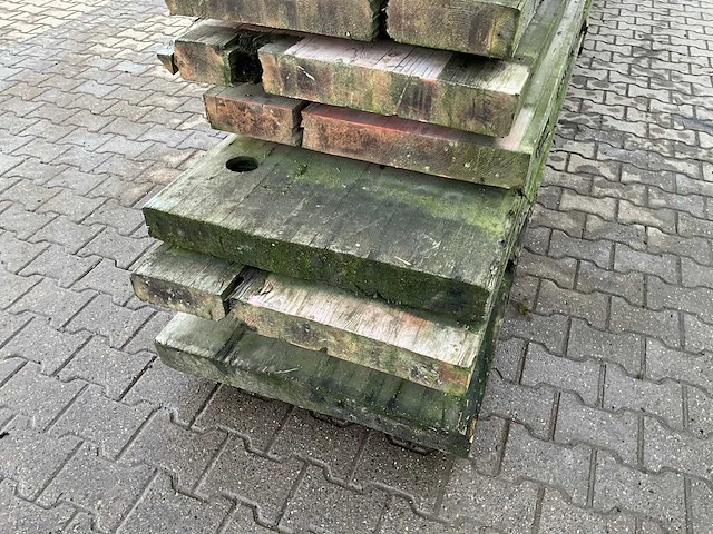 Houten schot/balk (8x) - afbeelding 3 van  8