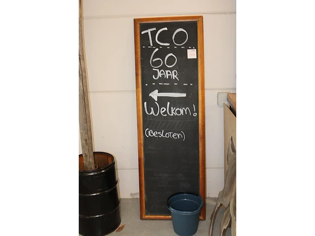 Houten schrijfbord 50 x 170 cm - afbeelding 2 van  2