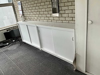 Houten schuifdeurkast (2x) - afbeelding 1 van  11