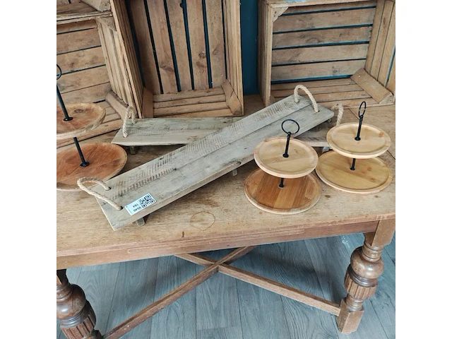 Houten serveer planken etagères, hout - afbeelding 1 van  4
