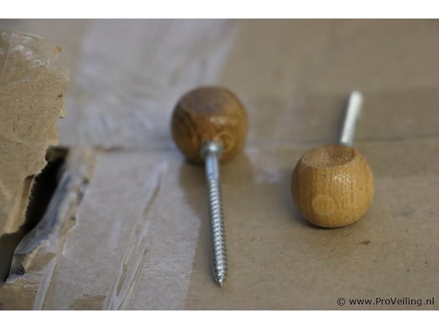 Houten sluitschroeven type ks961ge - 1 doos á 250 stuks - afbeelding 1 van  4