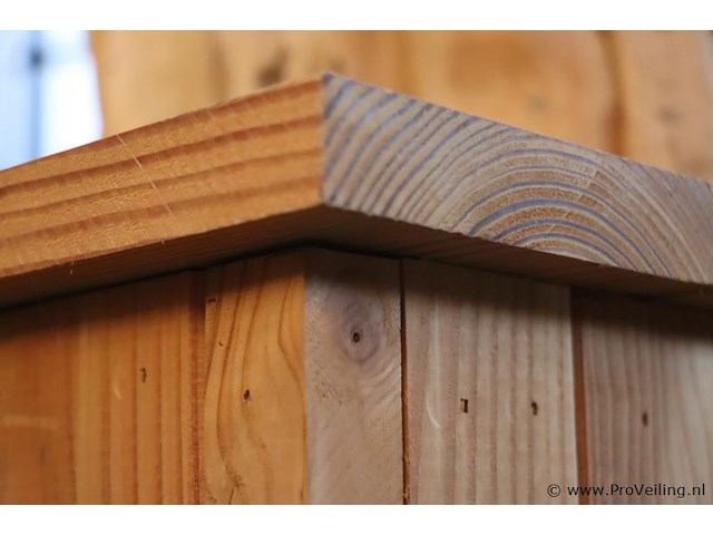 Houten sokkel voor beeld - 100x60x152cm - afbeelding 2 van  3