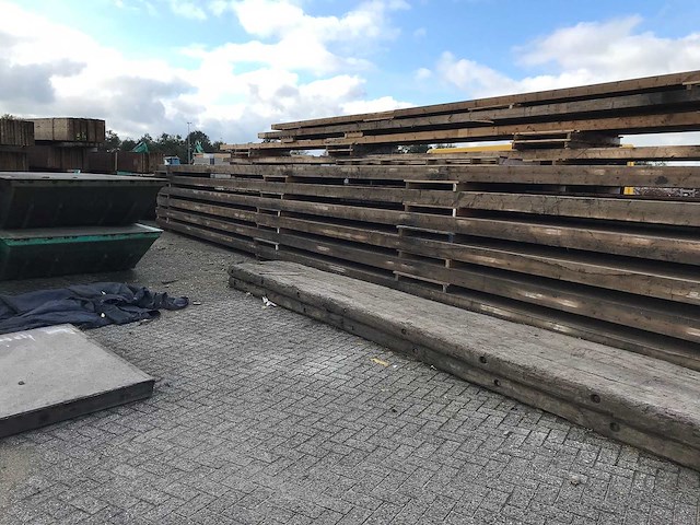 Houten spant nr 3 18x120x1840cm - afbeelding 3 van  6