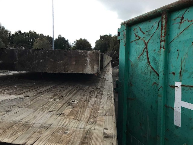 Houten spant nr 40 20x102/140x2160cm - afbeelding 4 van  5