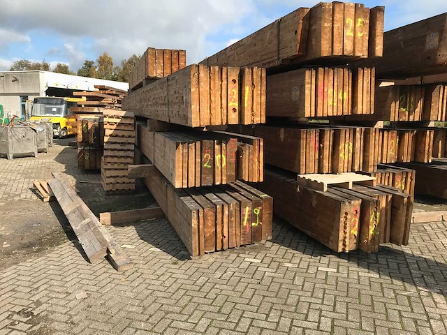 Houten spanten nr 20 13.5x55x1060cm (16x) - afbeelding 1 van  1