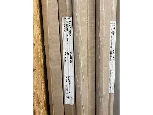 Houten stelling met deuren (26x) - afbeelding 5 van  11