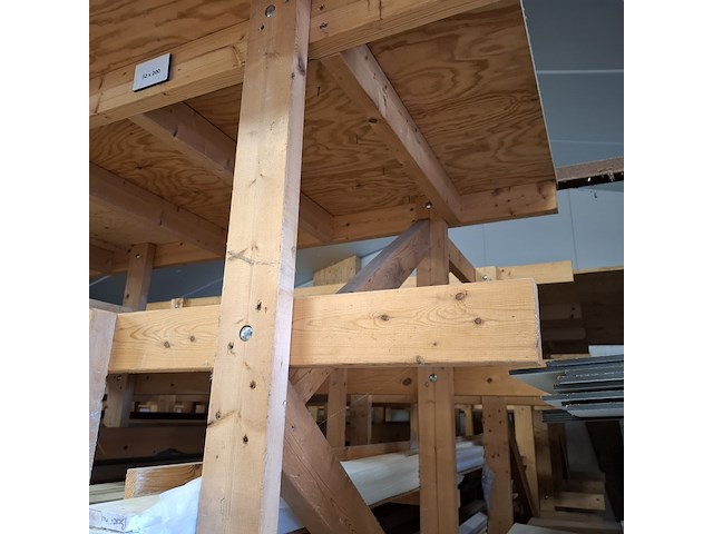 Houten stelling - afbeelding 4 van  7