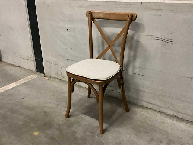 Houten stoel (10x) - afbeelding 1 van  5