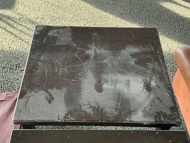 Houten tafel (3x) - afbeelding 4 van  5