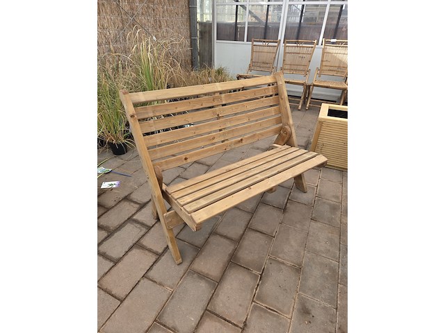 Houten tafel met 4x bank talen - afbeelding 6 van  12