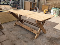 Houten tafel met 4x bank talen - afbeelding 10 van  12