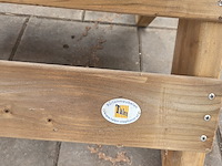 Houten tafel met 4x bank talen - afbeelding 12 van  12