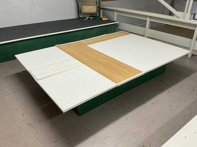 Houten tapijtdisplay (10x) - afbeelding 2 van  8