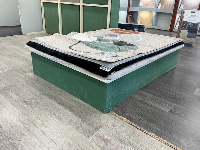 Houten tapijtdisplay (10x) - afbeelding 7 van  8