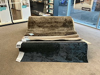 Houten tapijtdisplay - afbeelding 2 van  3