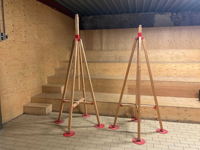 Houten tripod (2x) - afbeelding 1 van  3