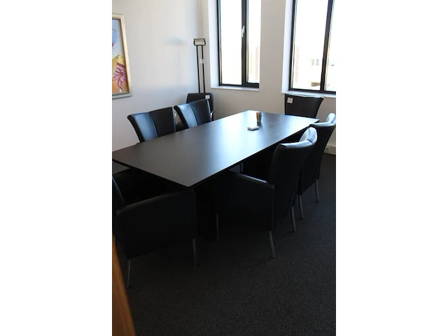 Houten vergadertafel. afmeting 220 x 100 cm. hoogte 75 cm - afbeelding 2 van  3