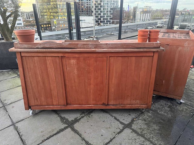 Houten verrijdbaar servicemeubel - afbeelding 2 van  6