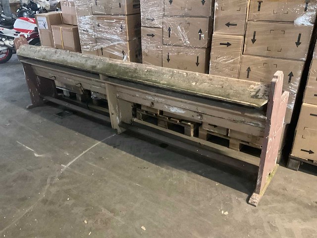 Houten vintage bank - afbeelding 1 van  1