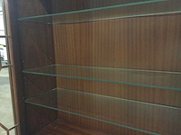 Houten vitrinekast - afbeelding 2 van  4