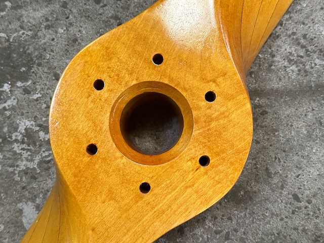 Houten vliegtuigpropeller ongebruikt - afbeelding 4 van  5